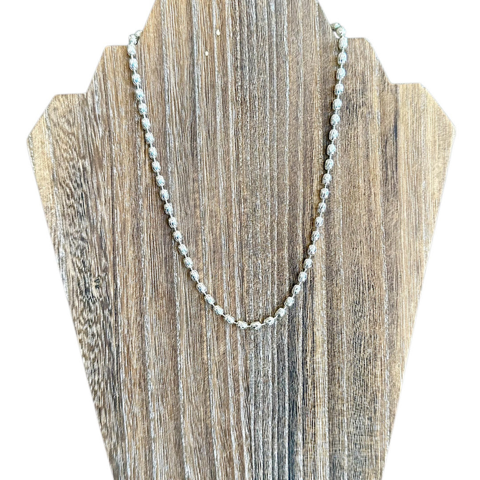 ete Water Resistant Necklace