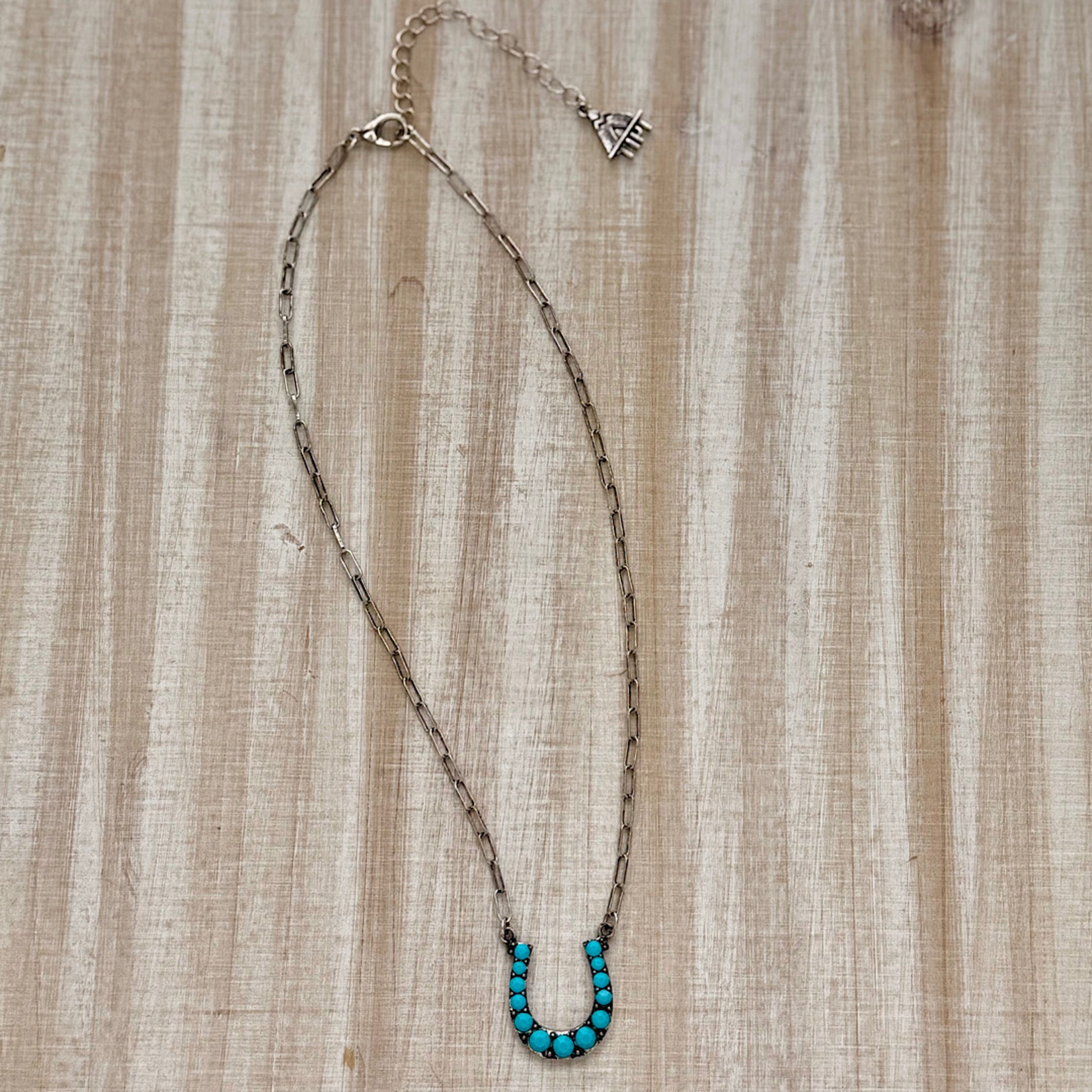 Turquois Stoned Horse Shoe Pendent Necklace