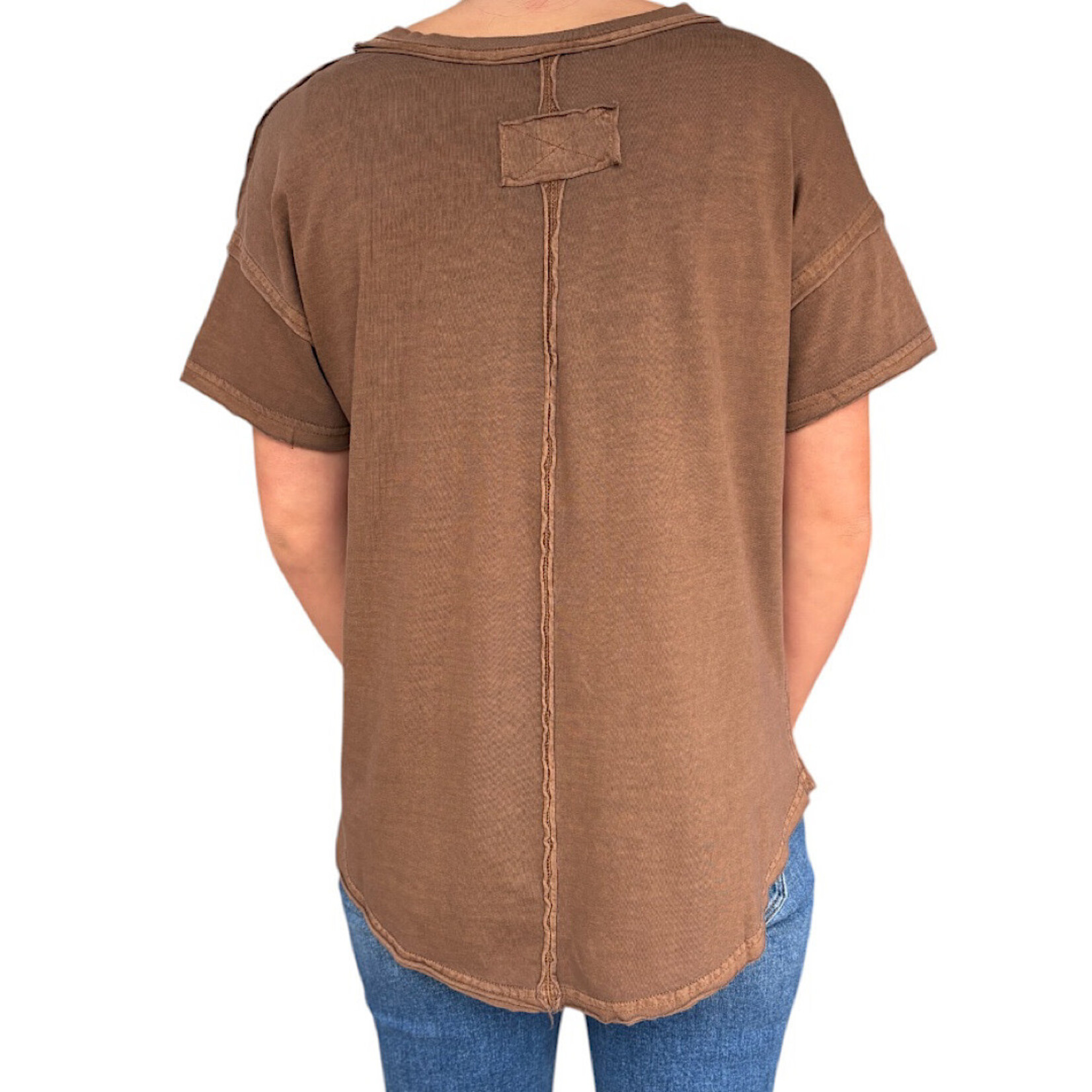 Brown Exposed Seam Raw Edge Short Sleeve Knit Top