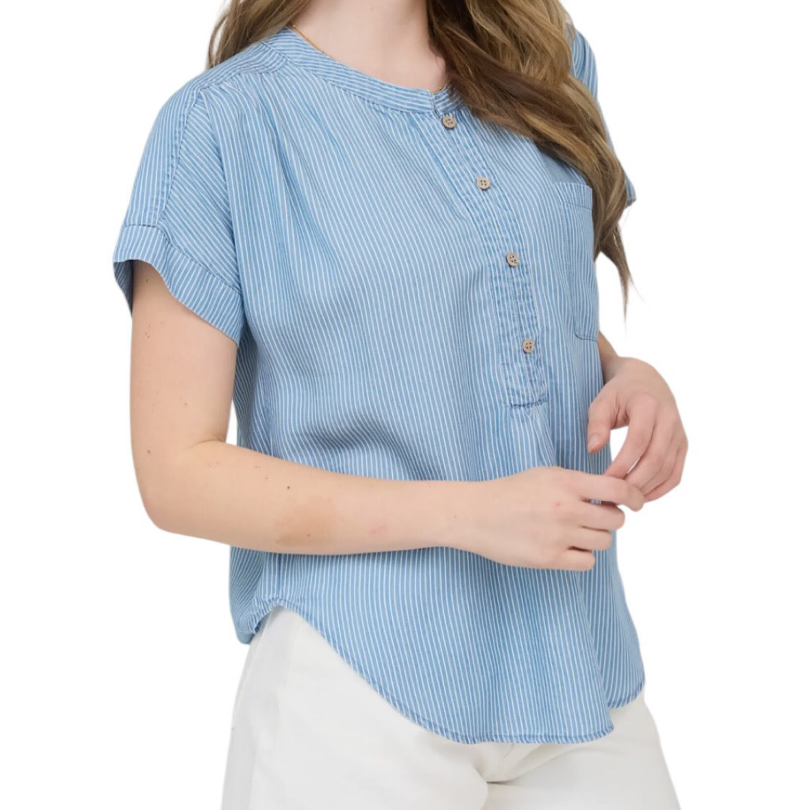 Curvy Chambray Pinstripe Short Sleeve Top with Chest Pocket