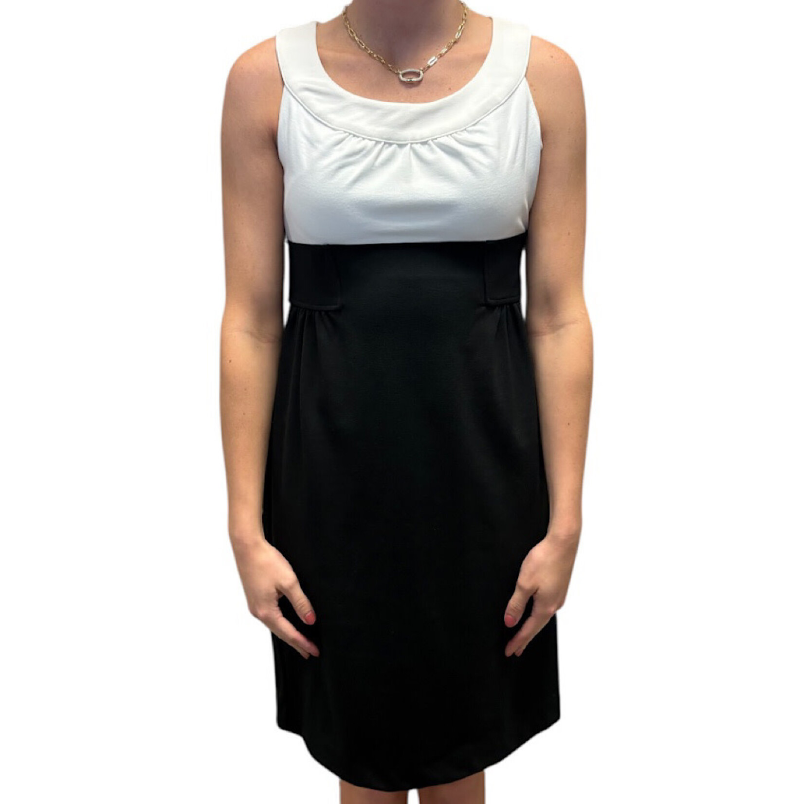 New York & Co Black & White Knee Length Empire Size S