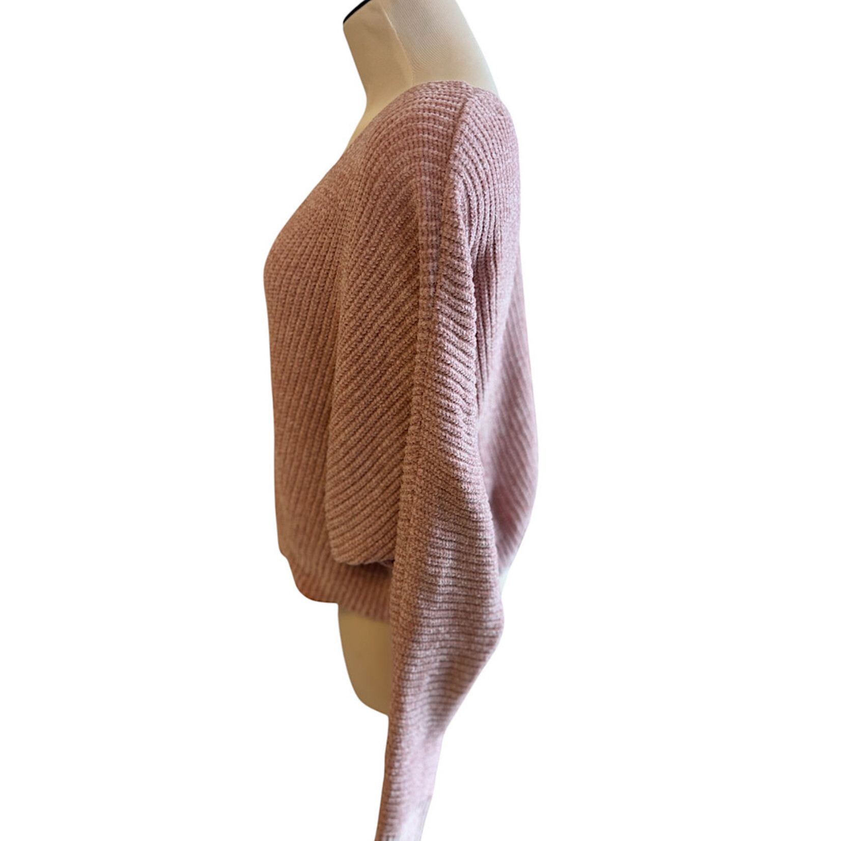 Rose V-Neck Ribbed Long Sleeve Sweater Size Medium- RF