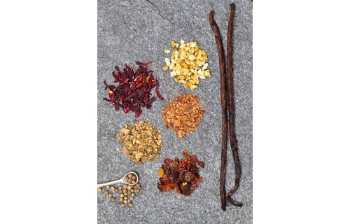 Betera Rhubarb Hibiscus Zero-Proof Cocktail