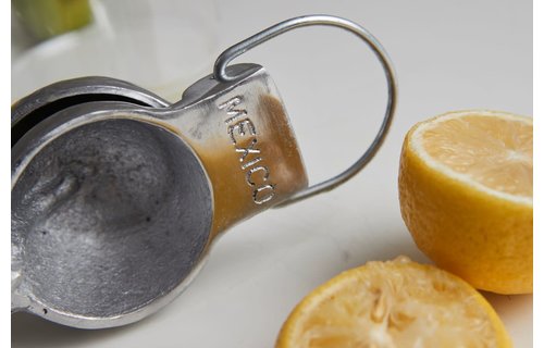 Verve Hand Juicer