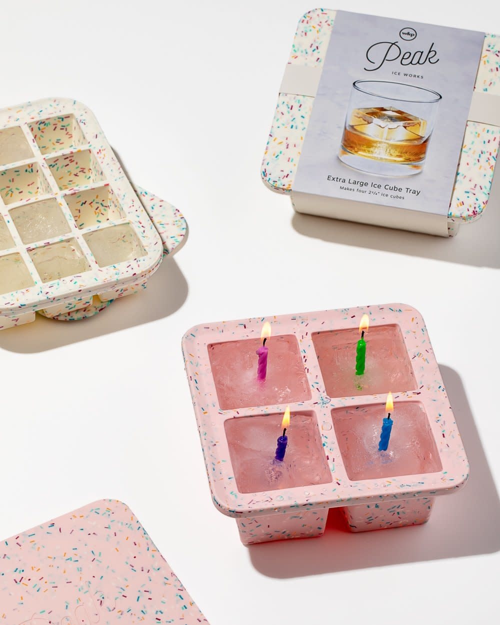 W&P Peak Everyday Ice Tray - Speckled White