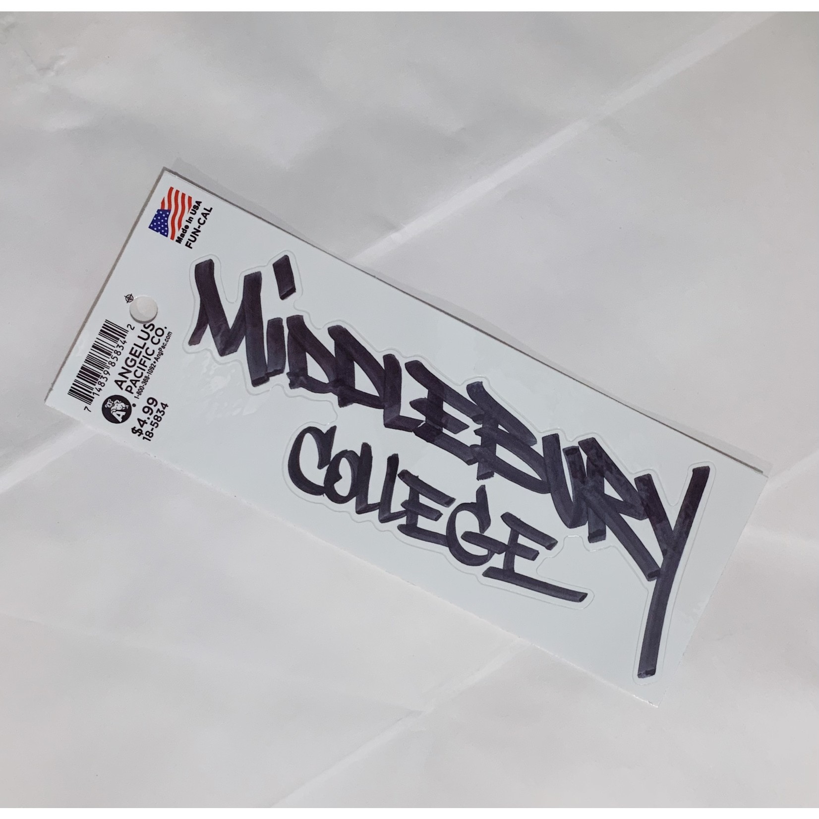 MC GRAFFITI DECAL