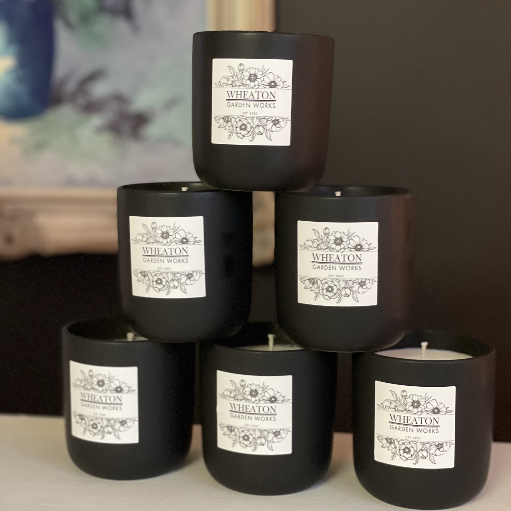 Signature Scent Hand Poured Soy Candle 10 fl oz