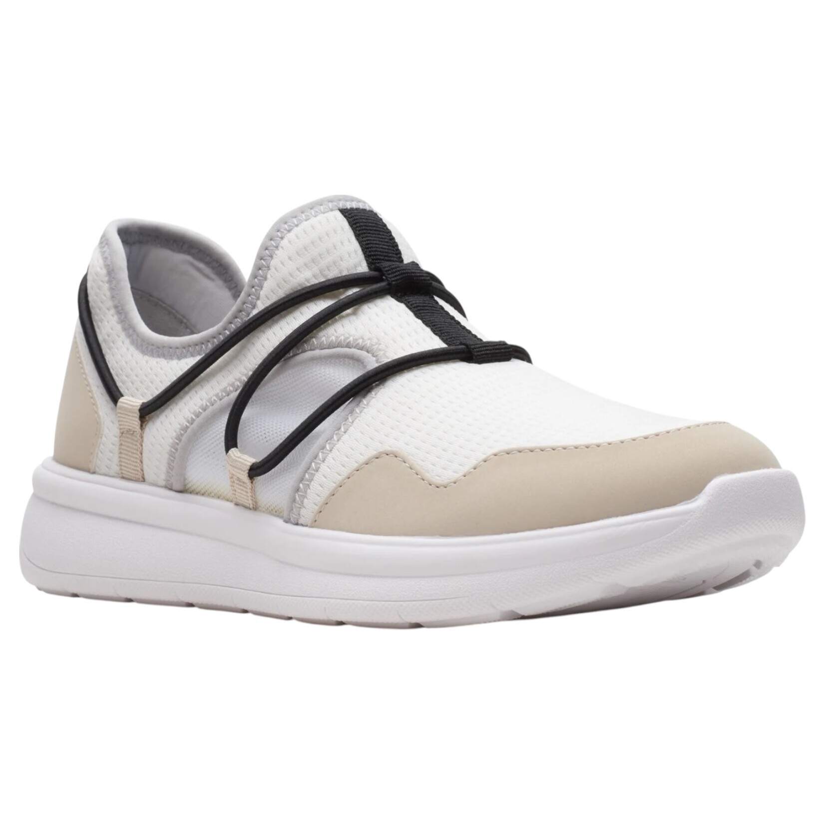 CLARKS CLARKS KNIT SLIP ON SNEAKER EZERA SKIP 26165240
