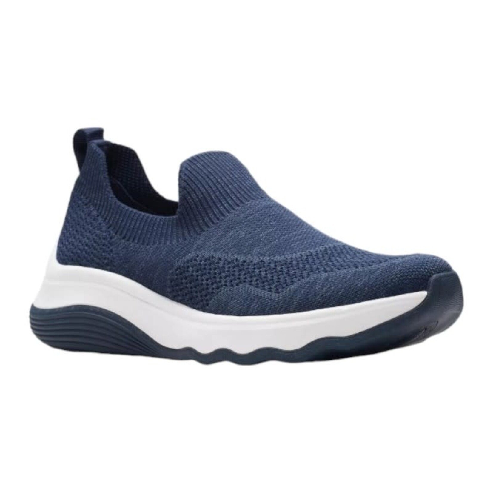 CLARKS CLARKS KNIT SLIP ON SNEAKER CIRCUIT PATH 26174946