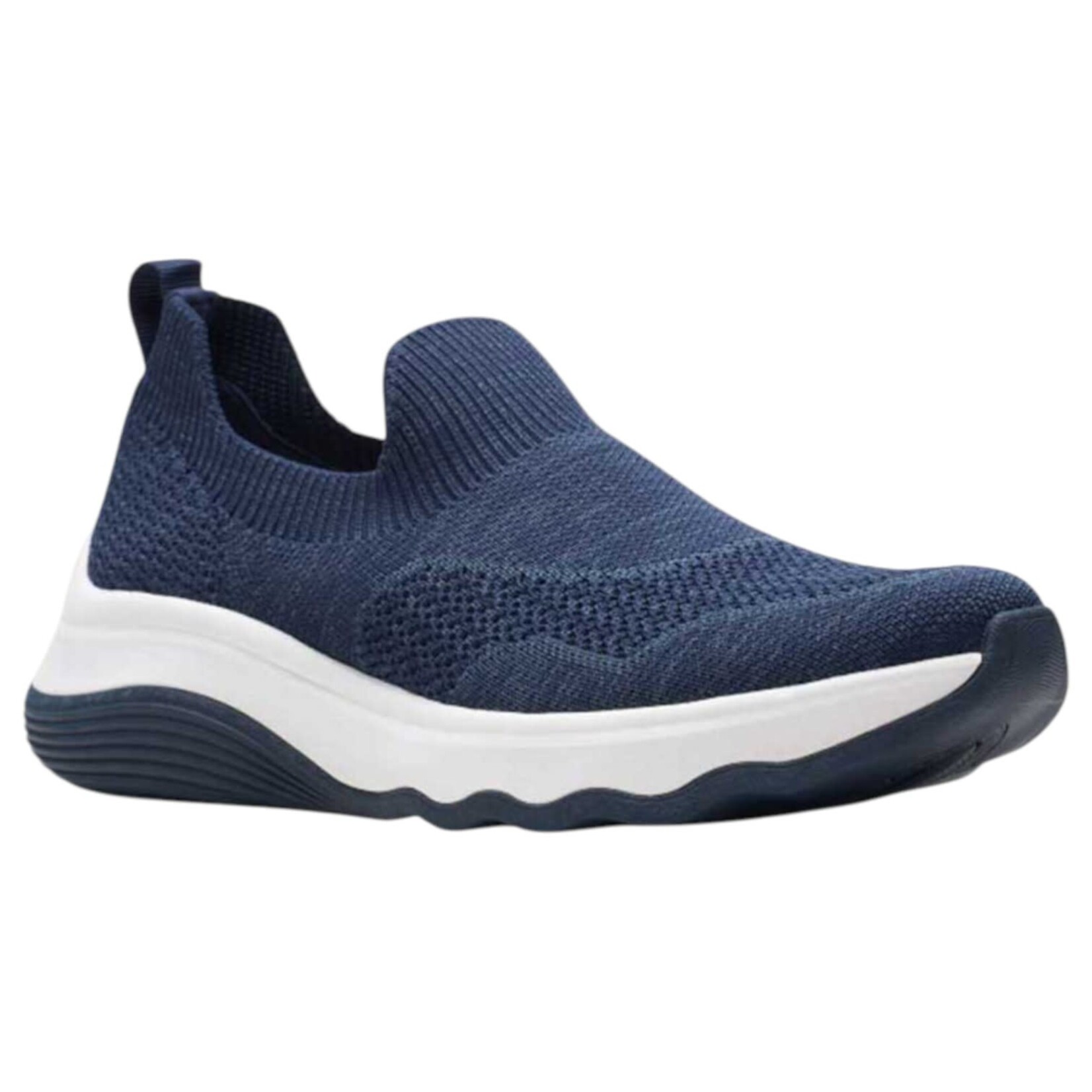 CLARKS CLARKS KNIT SLIP ON SNEAKER CIRCUIT PATH 26174946