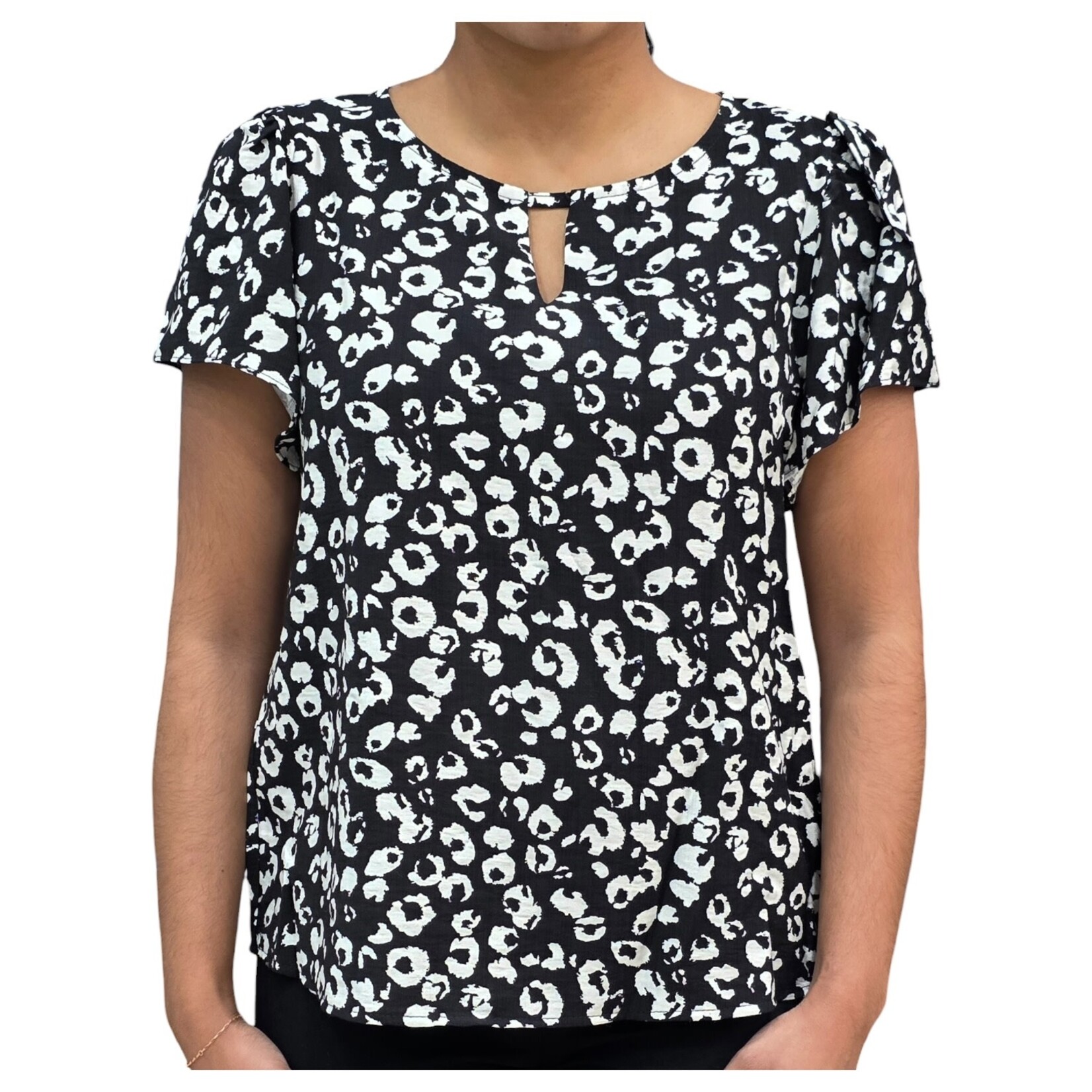 BON AMI BON AMI FRILLED CAP SLEEVE SLEEVE KEYHOLE CHEETAH PRINT TOP T8299