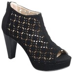 FOREVER FOREVER CAGED OPEN TOE BLOCK HEEL HOOD-01