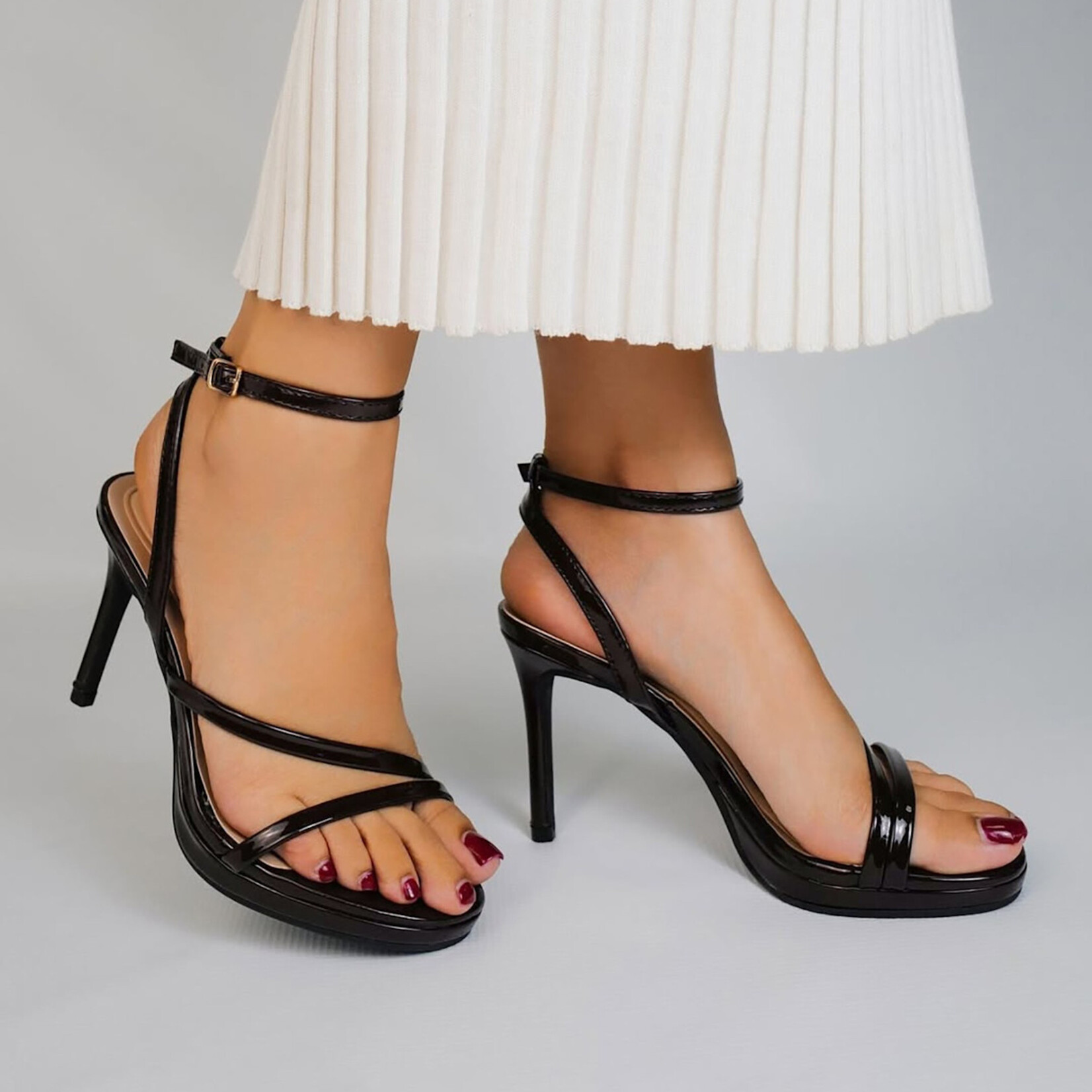 TOP MODA TOP MODA PLATFORM ANKLE STRAP 3.5" HEEL VIRGINIA-21