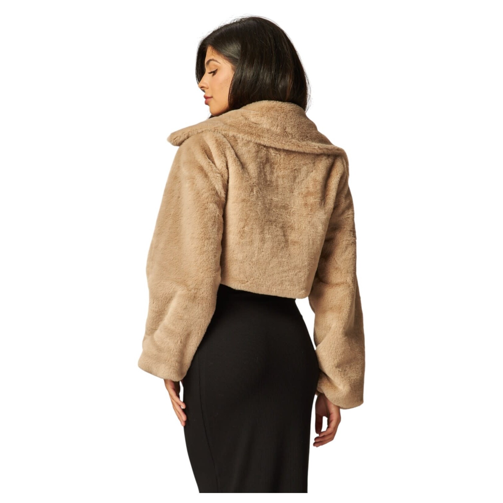 LOVE POEM LOVE POEM FAUX FUR CROPPED JACKET BUNNY-500