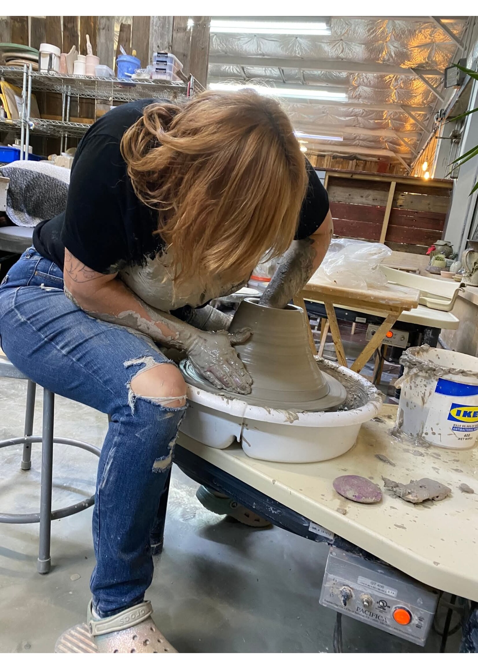 6-Week Beginner 2.0 Pottery Wheel Class Monday March 30th- May 4th from 630pm-830pm