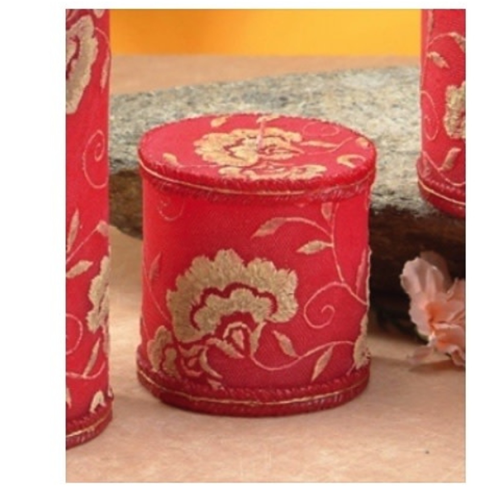 House of Zog Inc. HOZ Red Decorative Flower Candle