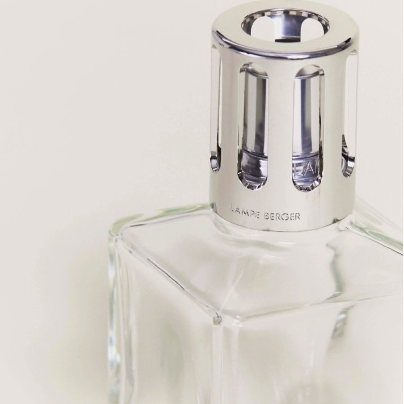Maison Berger Paris Essential Square Lamp Gift Set Air Pure So Neutral + Ocean Breeze