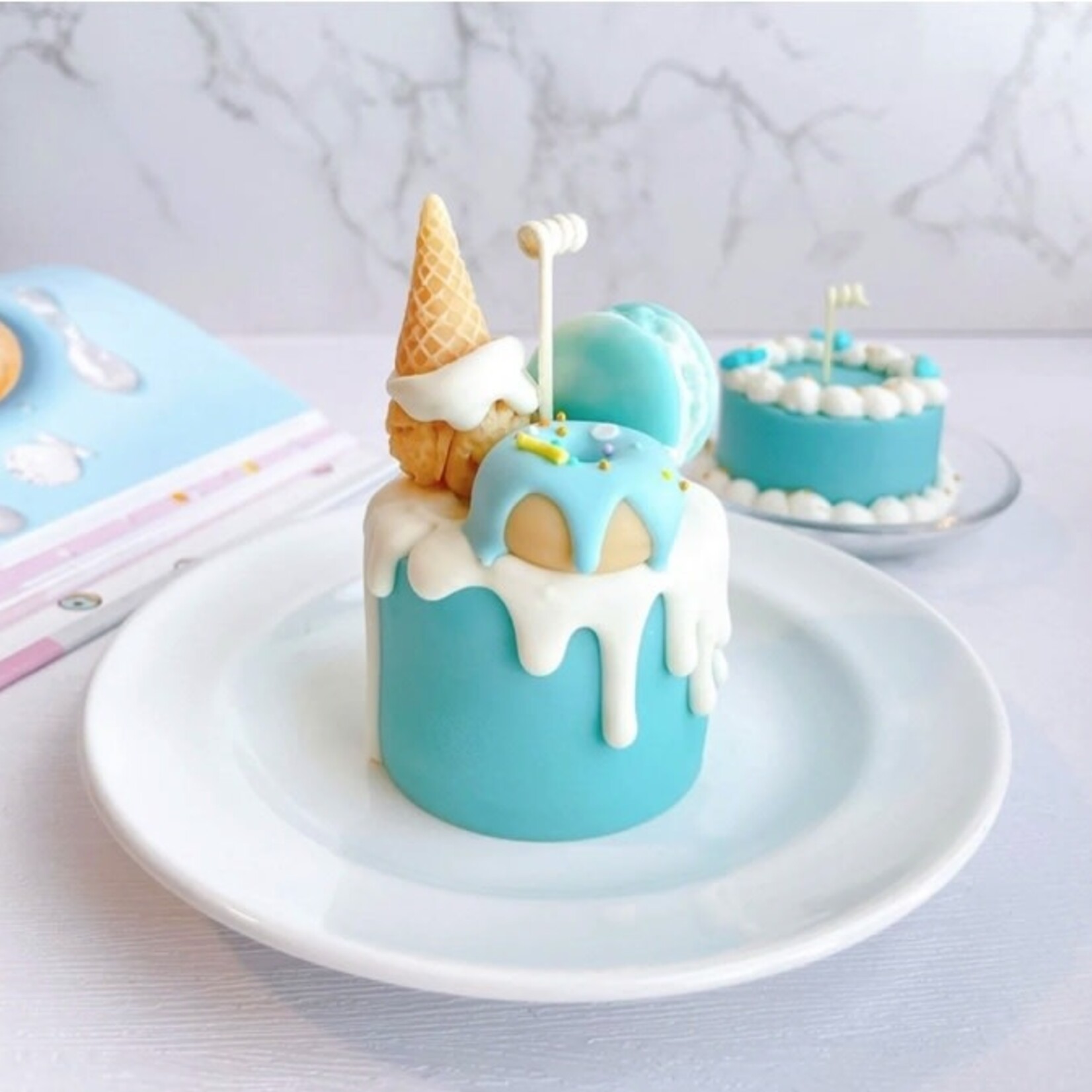 LAURA CO Cake Candle, Dessert Candle- Blueberry