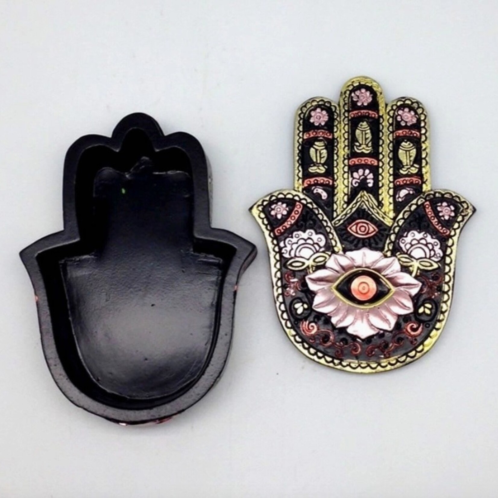Faire Hamsa Hand Box Black & White