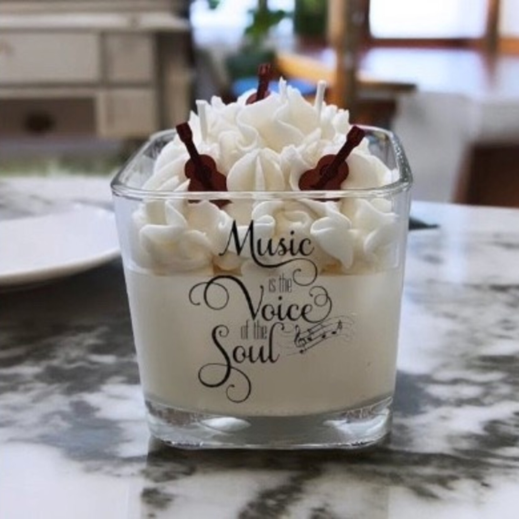 Zen Candle Body Co Music Lovers Soy Wax Candle Coconut Breeze