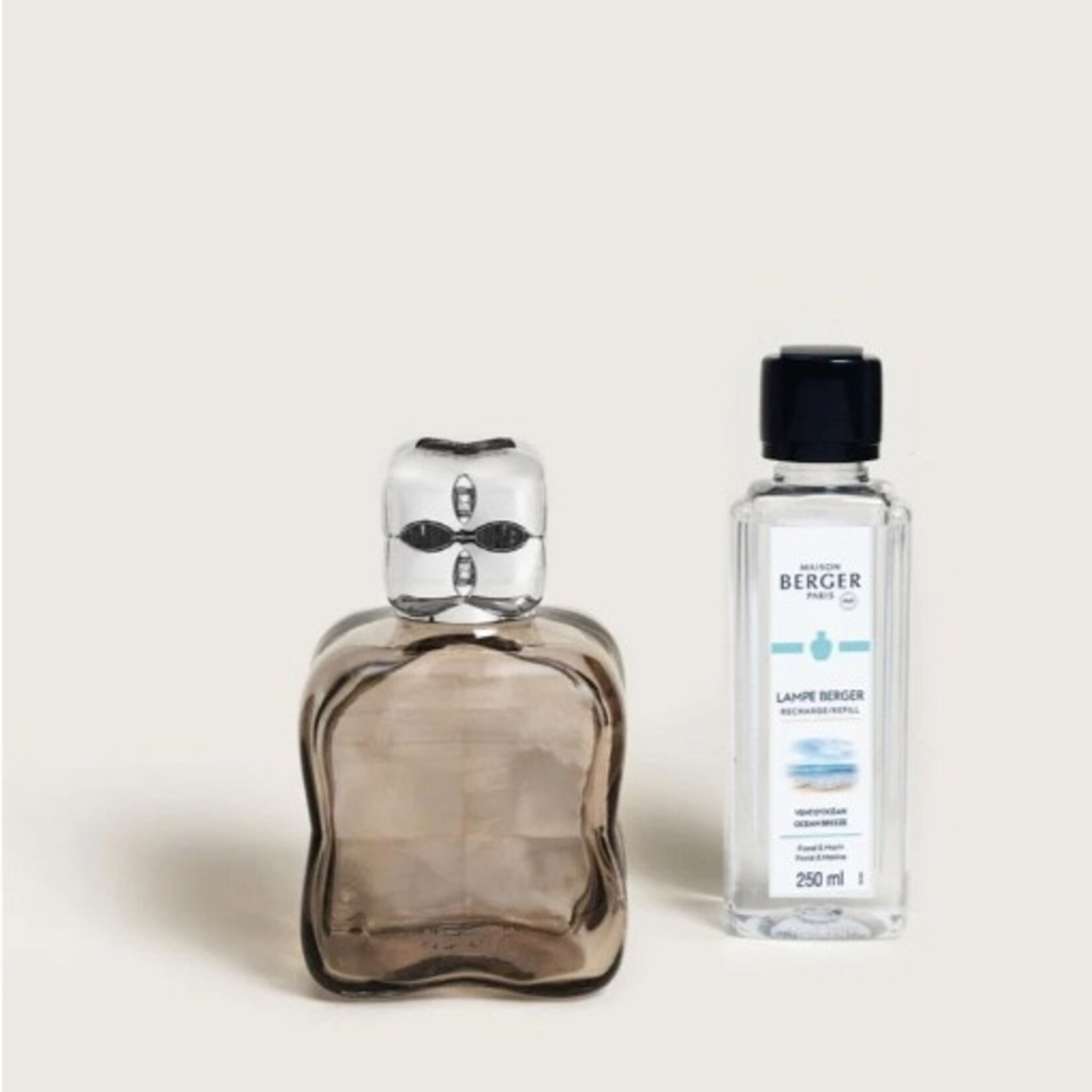 Maison Berger Paris Cozy Chestnut Fragrance Lamp Gift Set with Ocean Breeze