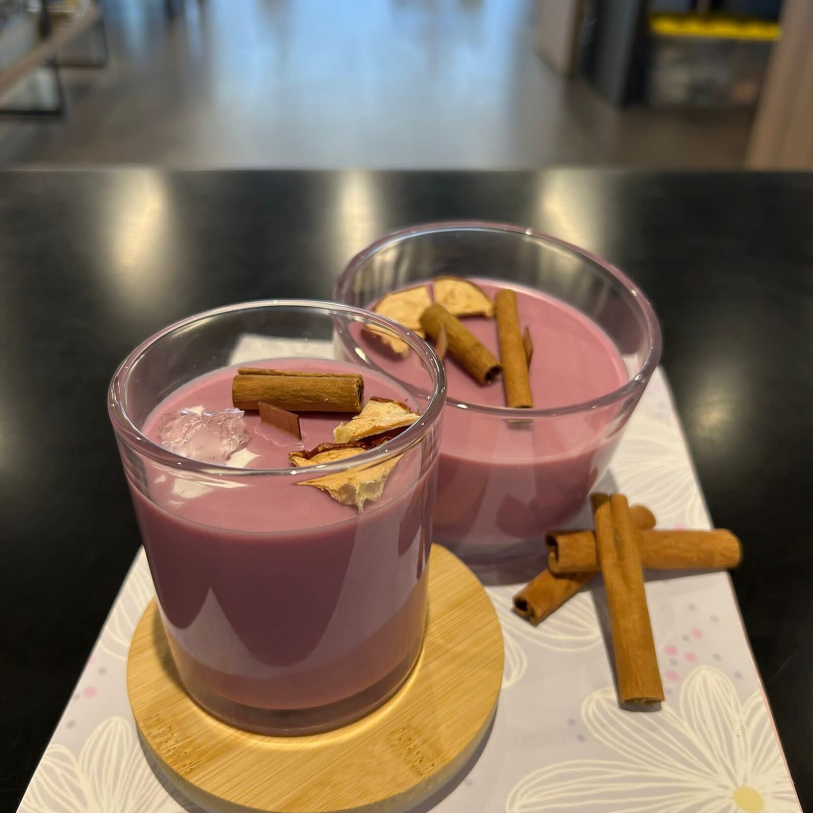 Candle Time Cinnamon Apple - Soy Wax & Two Wood Wicks Candle