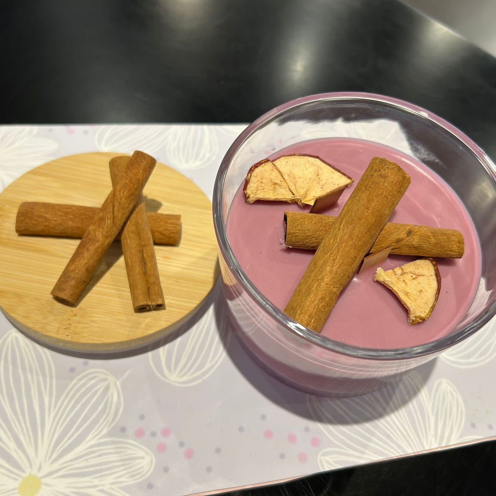 Candle Time Cinnamon Apple - Soy Wax & Two Wood Wicks Candle