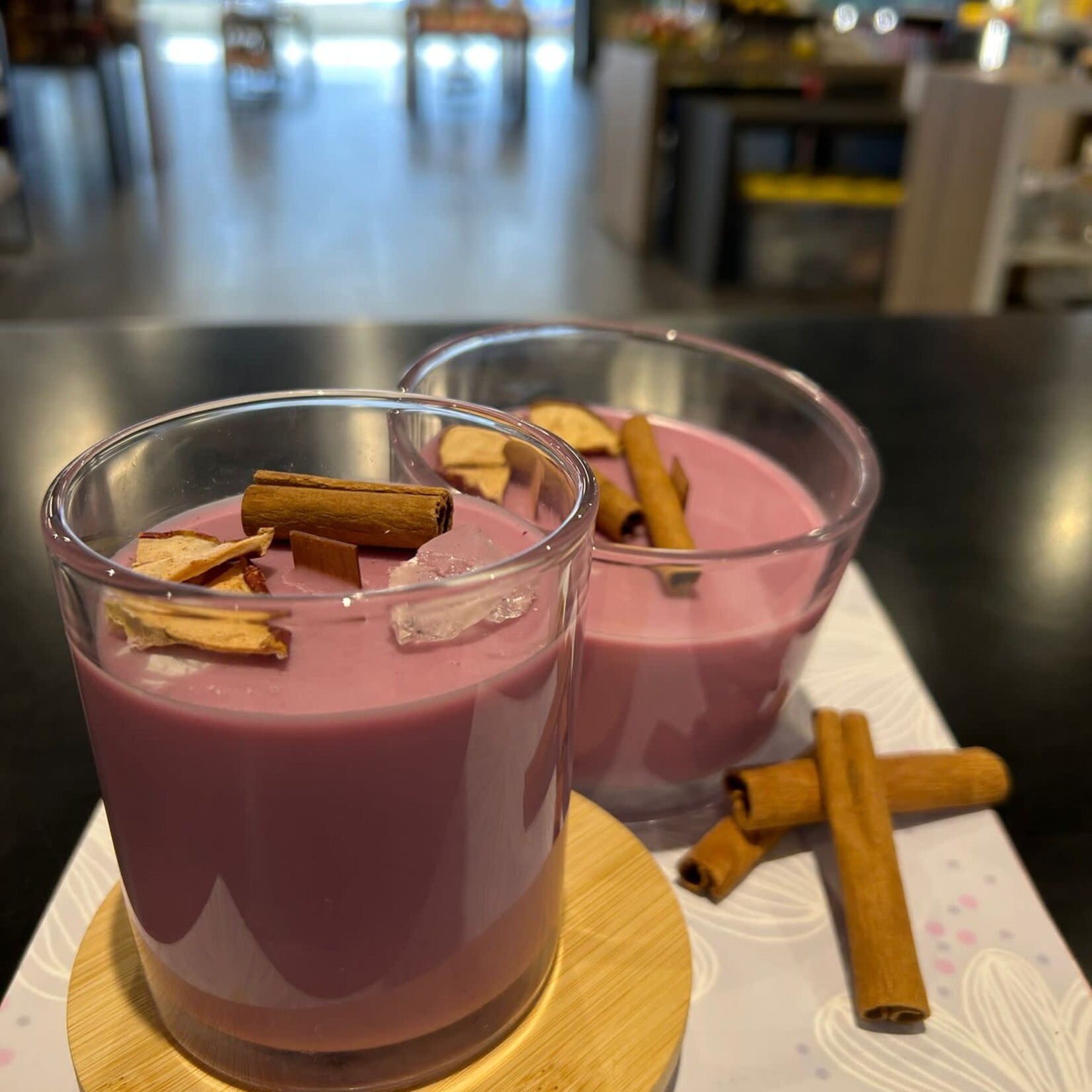 Candle Time Cinnamon Apple-Soy Wax & Wood Wick Candle