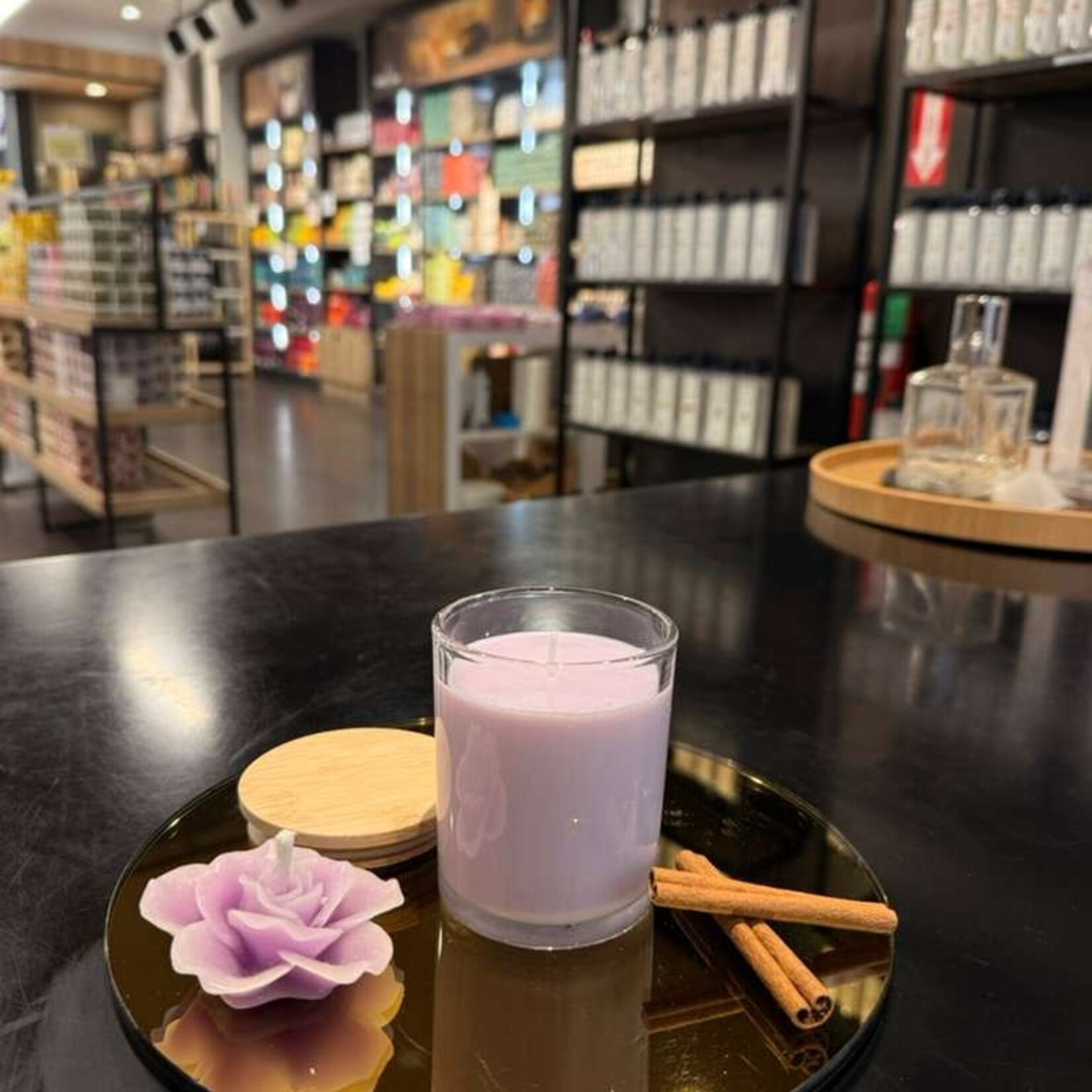 AppleCinnamon - Medium Soft Mauve Candle 10z