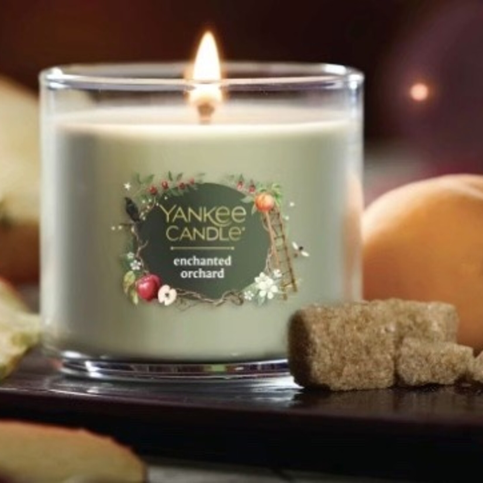 Yankee Candles Enchanted Orchard