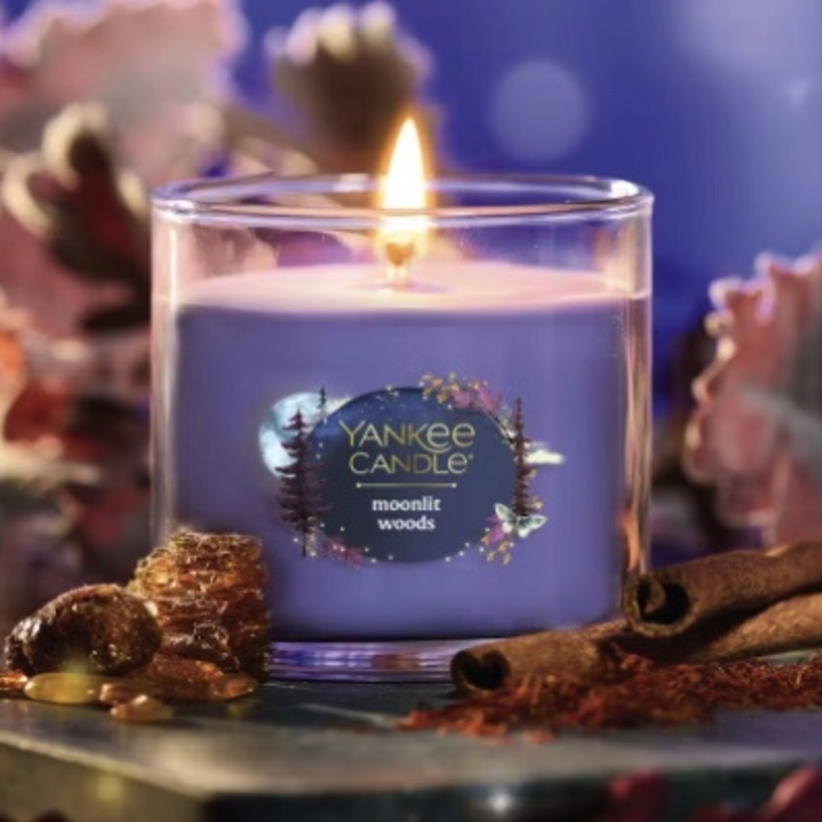 Yankee Candles Moonlit Woods