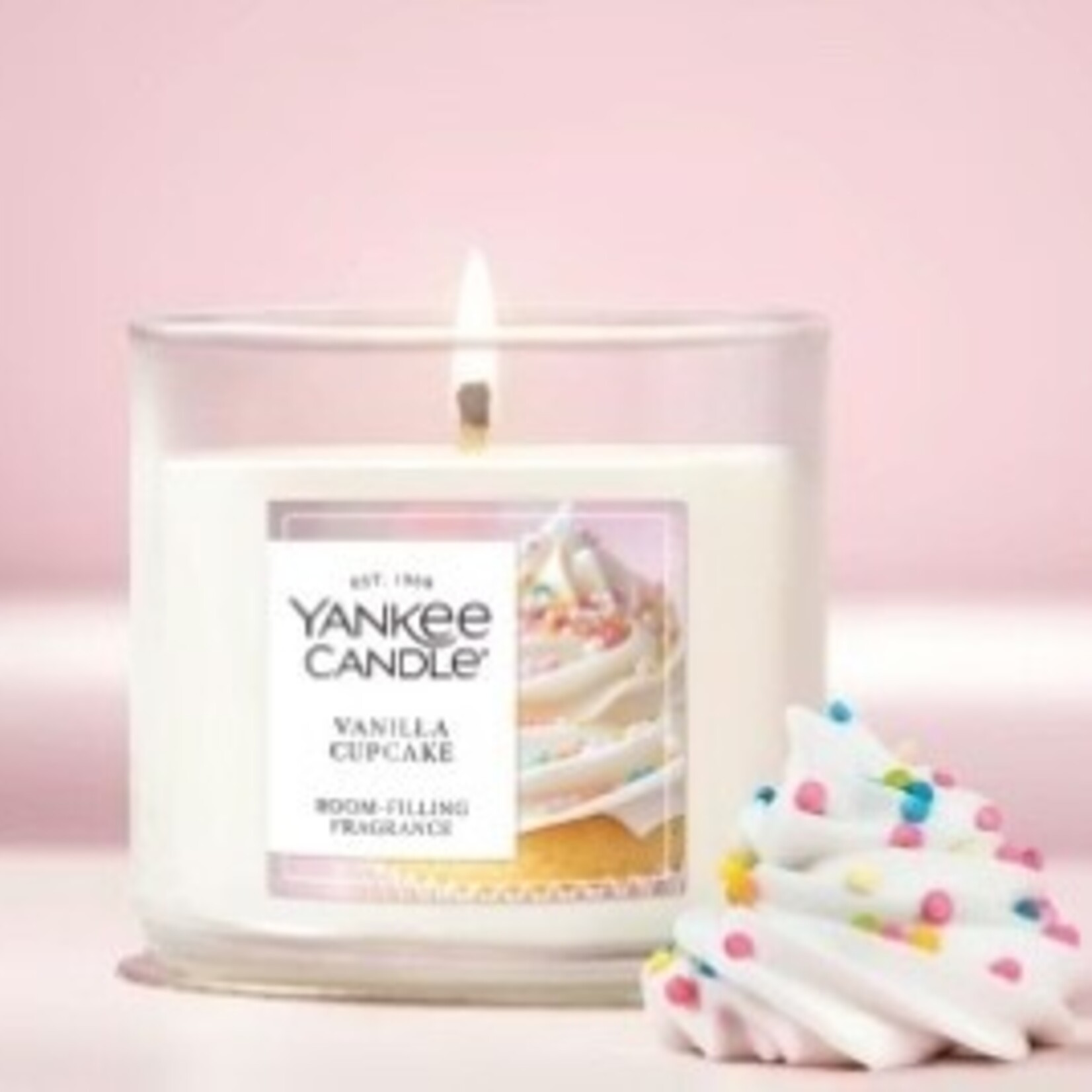 Yankee Candles Vanilla Cupcake
