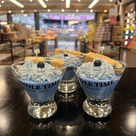Candle Time Blueberry Rose Dream Soy Wax  Medium Candle