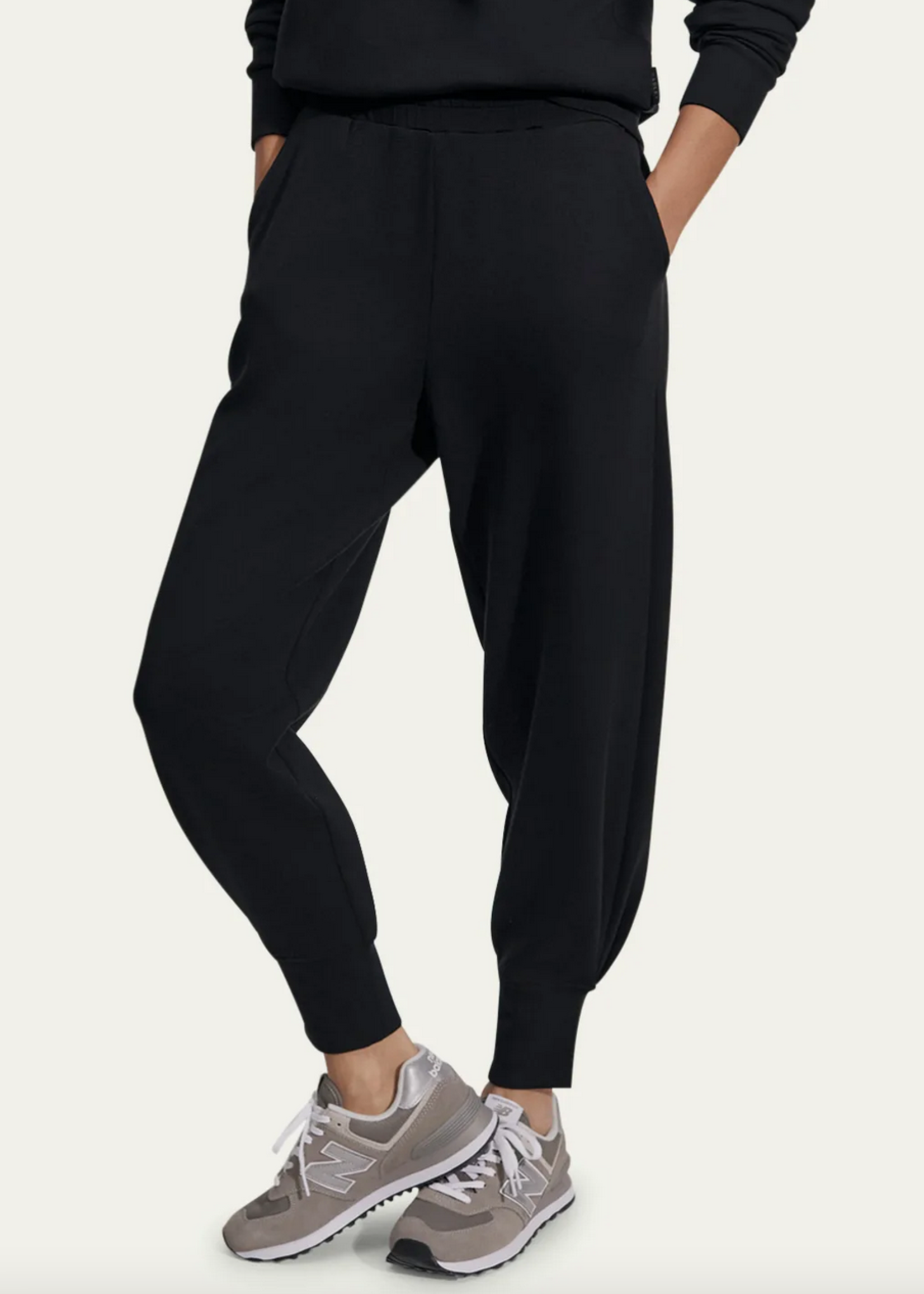 Varley Hyde Relaxed Cuffed Sweatpant- Black