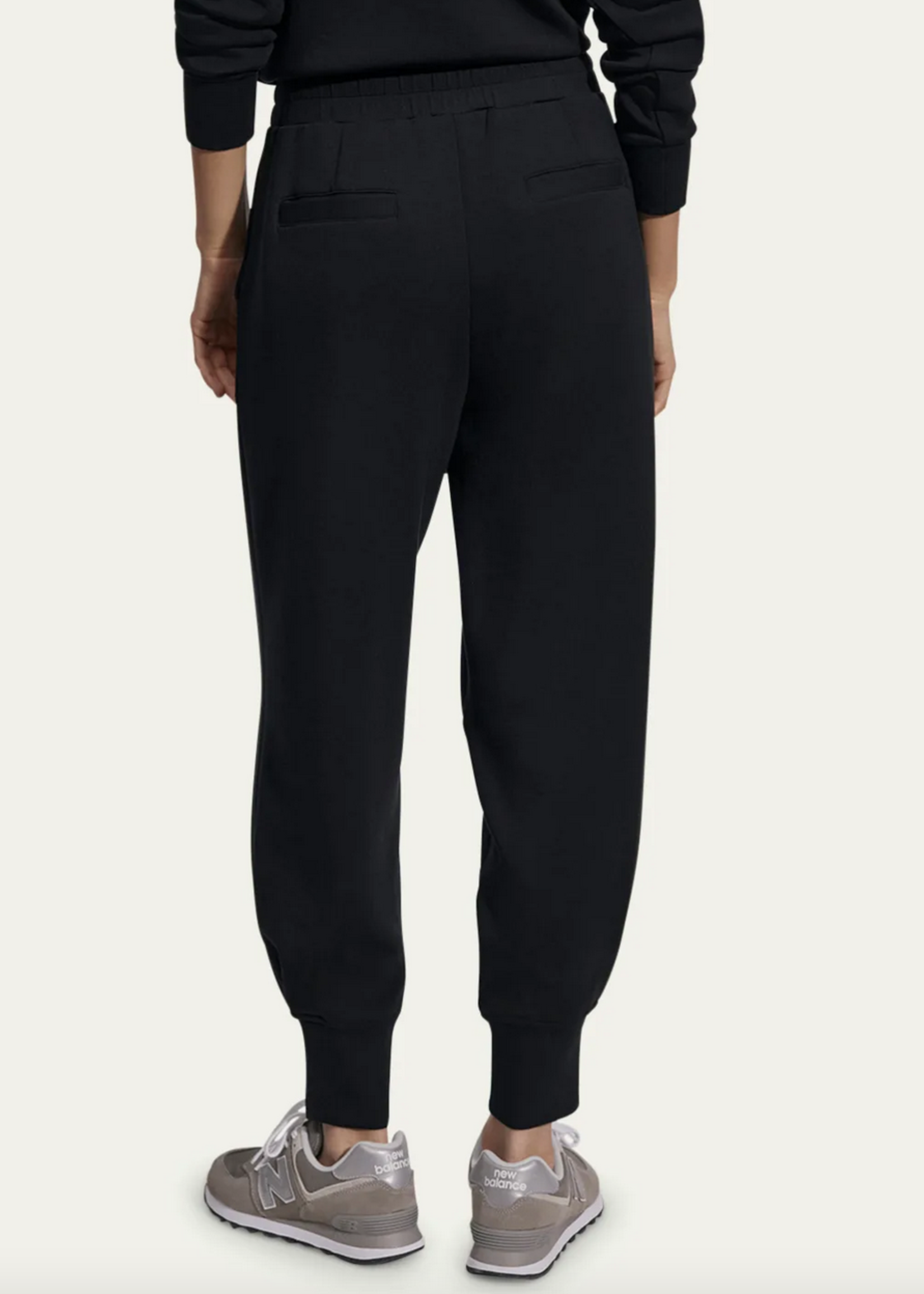Varley Hyde Relaxed Cuffed Sweatpant- Black