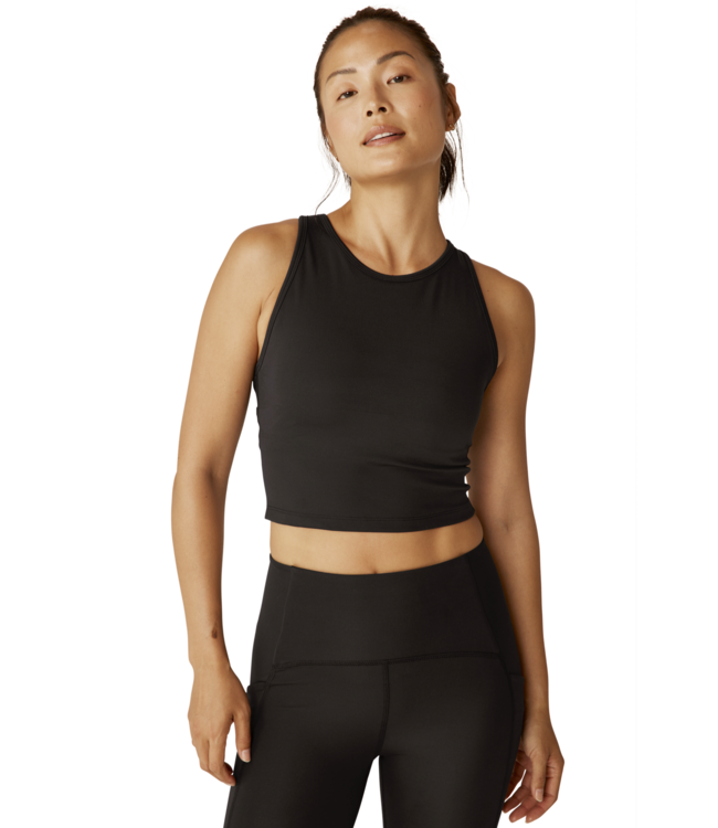 POWERBEYOND STRIVE CROPPED TANK- Black