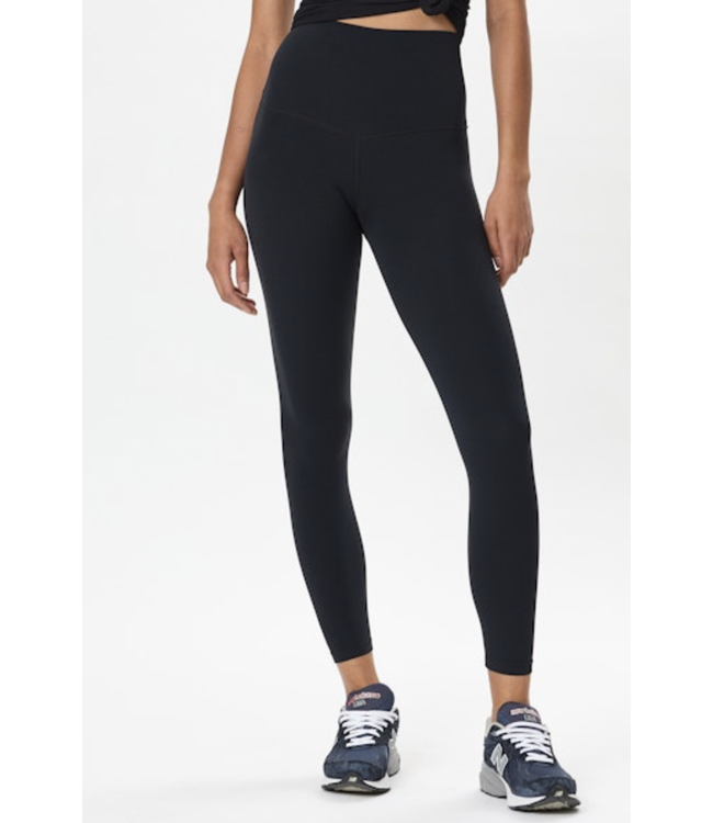 Airweight Super High Waist 7/8- Black