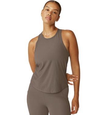 Beyond Yoga Powerbeyond Lite Resilient Tank- Dune