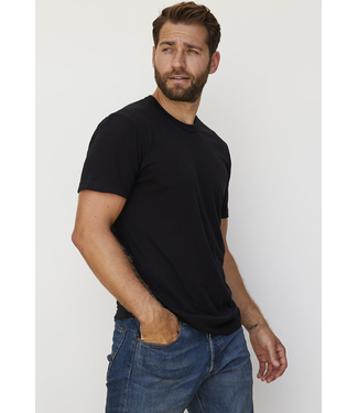 Perfectwhitetee Presley tee- true black
