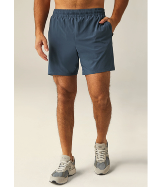 Beyond Yoga PIVOTAL PERFORMANCE LINED SHORT- CERULEAN NAVY