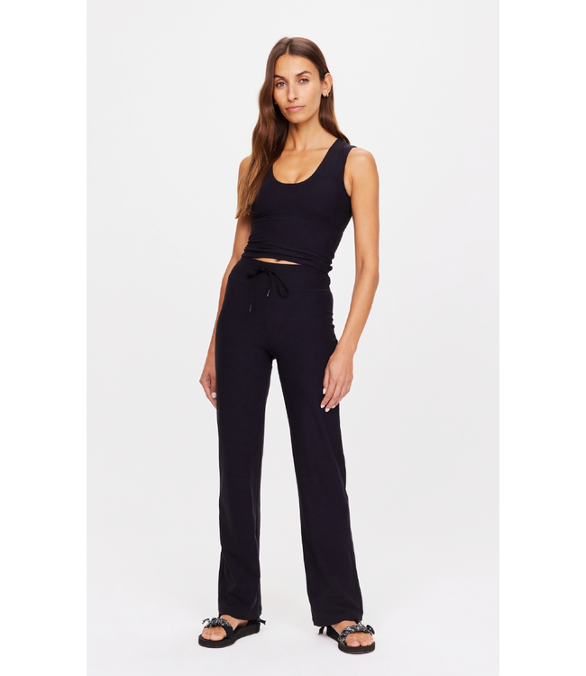 Onyx Kori Crop Tank- Black