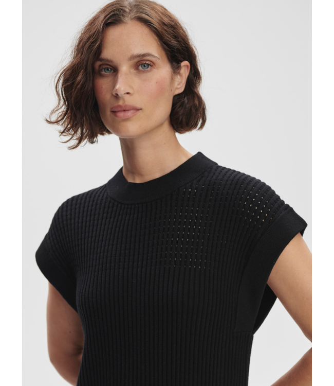 Cheston Relaxed Knit Dress- Black