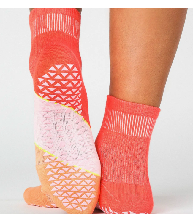Women's Chev Stripe Ankle Grip Sock- Rose