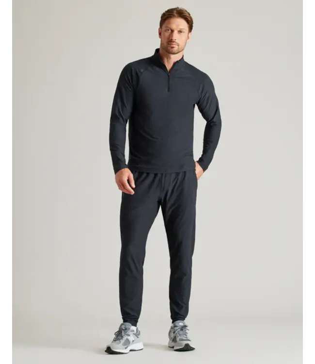 Atmosphere Midweight 1/4 Zip- True Black