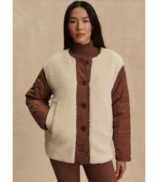Varley Aveline Reversible Jacket- Sandshell / Cocoa Dust