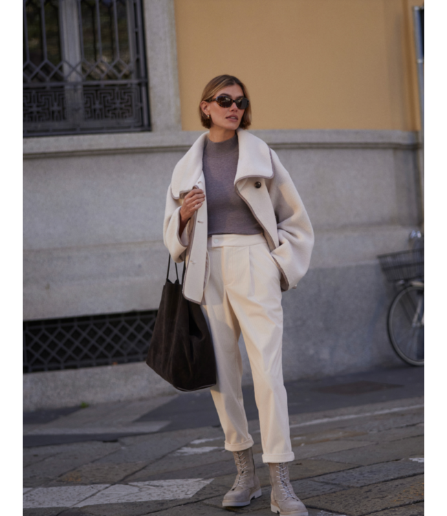 Romane Boxy Sherpa Jacket- Sandshell