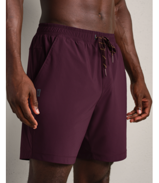 Rhone Apparel 7" Pursuit Short Unlined- Mulberry