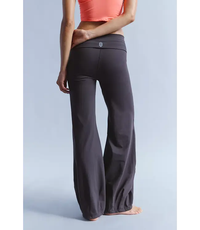 Quick Step Pant- Chocolate