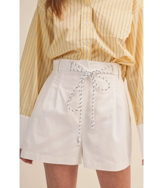 Yulia Pleated Short- White