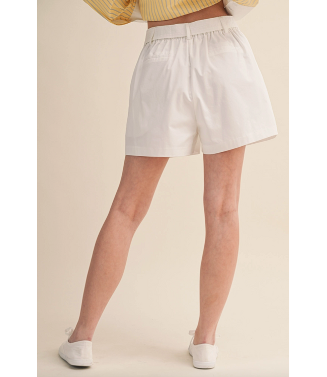 Yulia Pleated Short- White